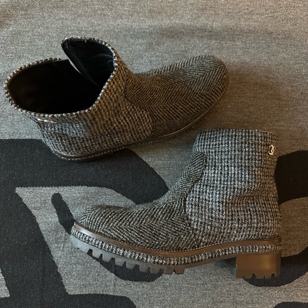 Chanel Men’s boots size 43